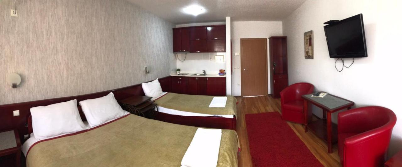 Hotel Tri "O" Topola Dış mekan fotoğraf