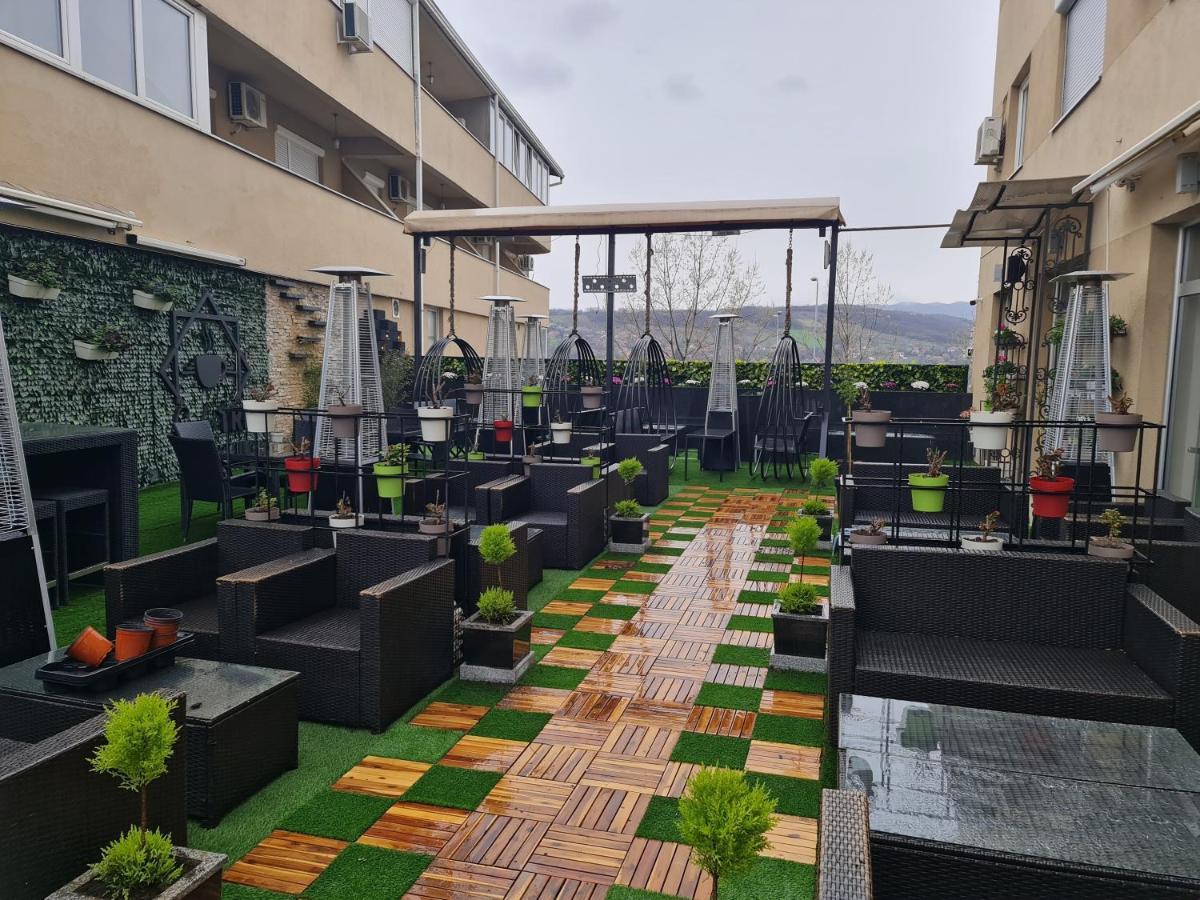 Hotel Tri "O" Topola Dış mekan fotoğraf