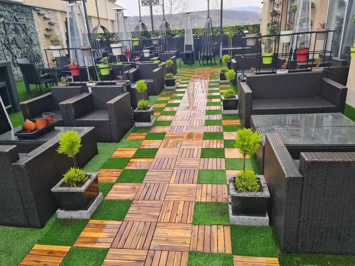 Hotel Tri "O" Topola Dış mekan fotoğraf