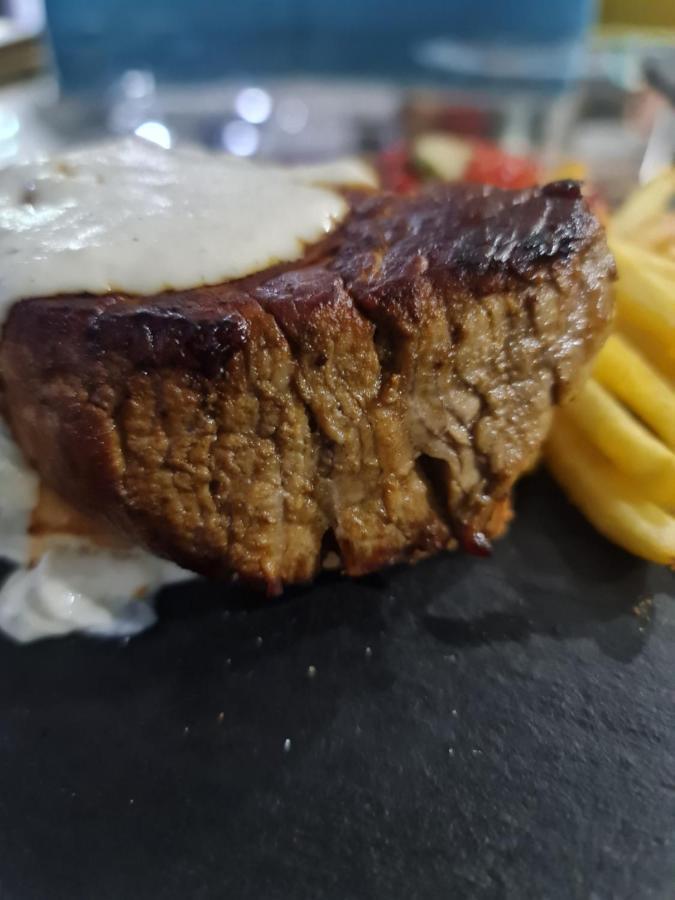 Hotel Tri "O" Topola Dış mekan fotoğraf