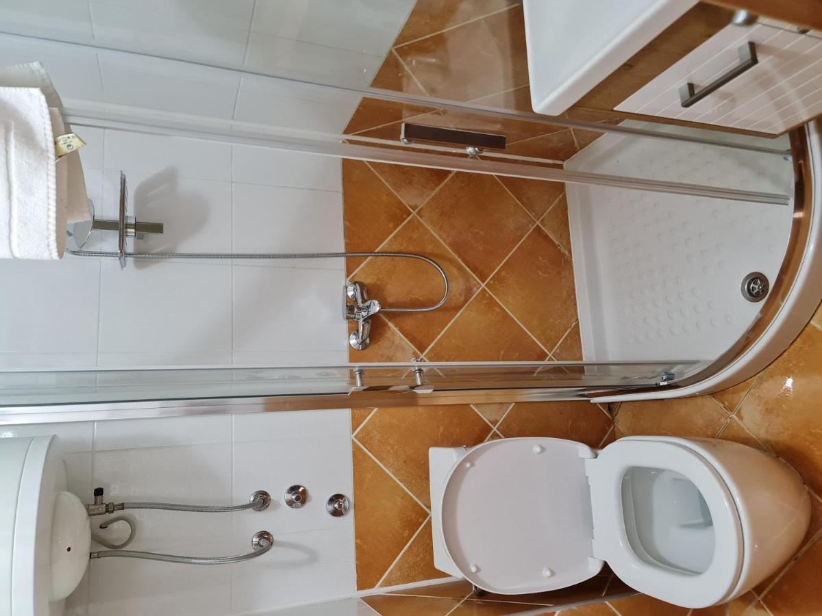 Hotel Tri "O" Topola Dış mekan fotoğraf